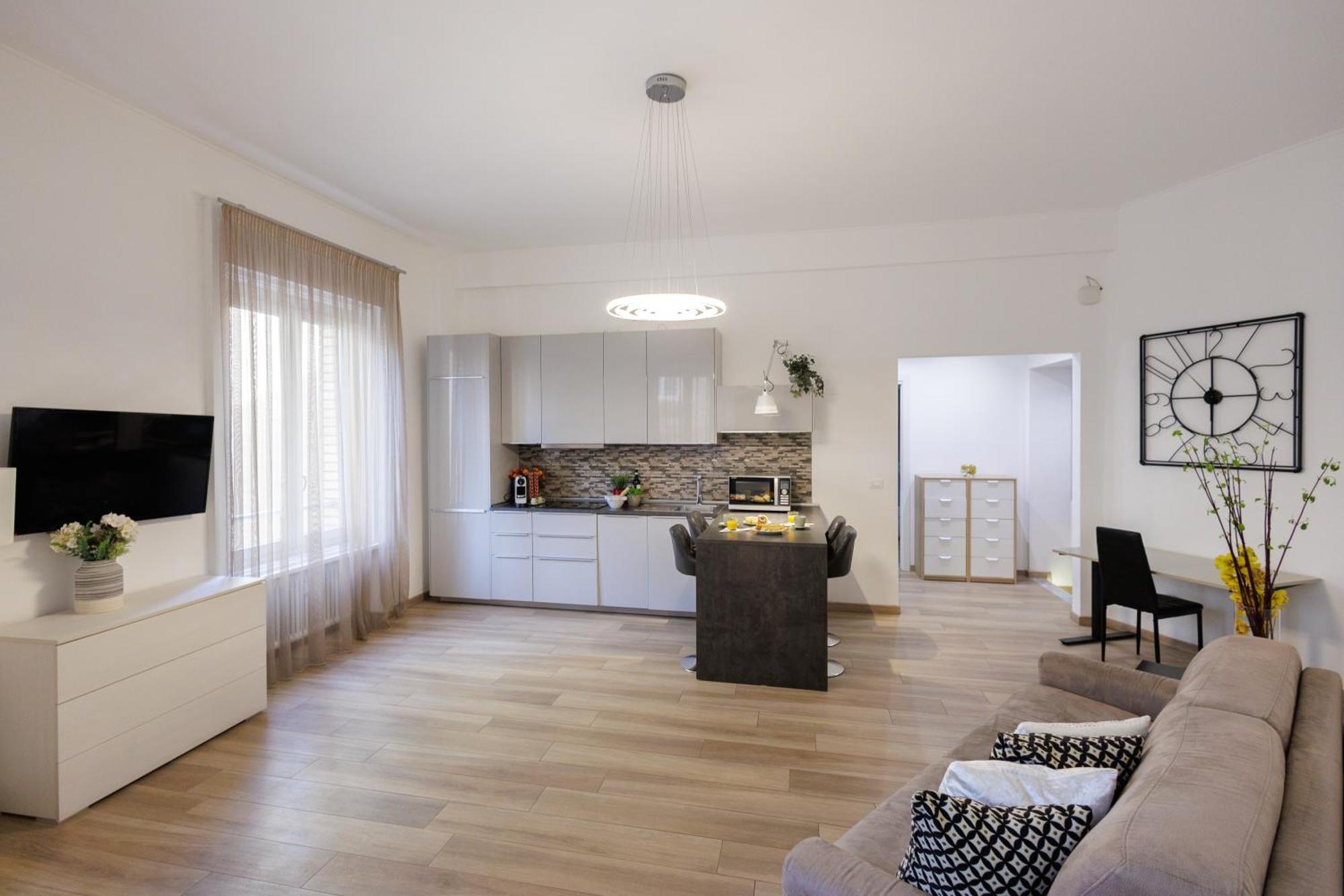 Genoa Lux Apartments With Parking Екстериор снимка