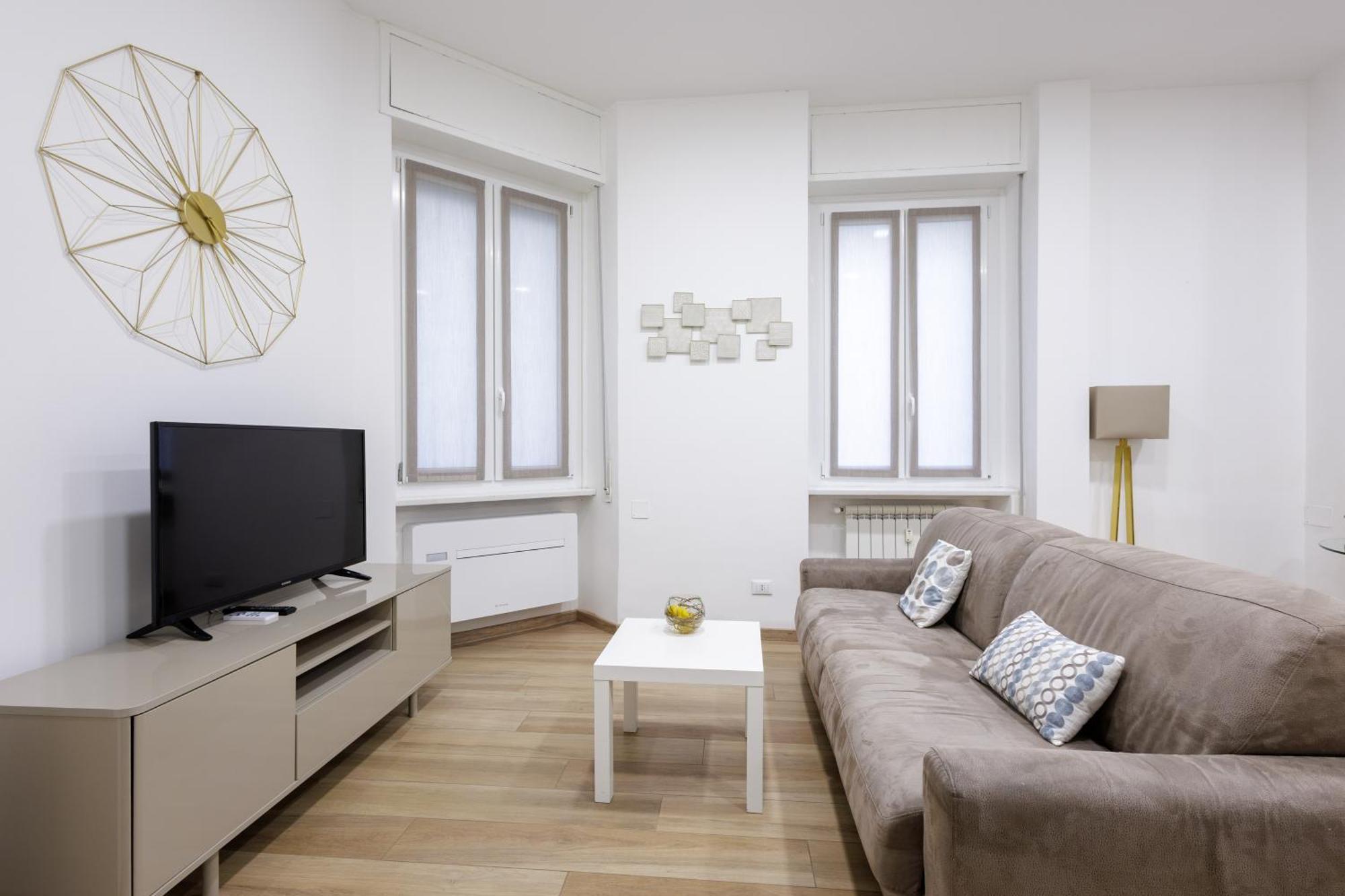 Genoa Lux Apartments With Parking Екстериор снимка