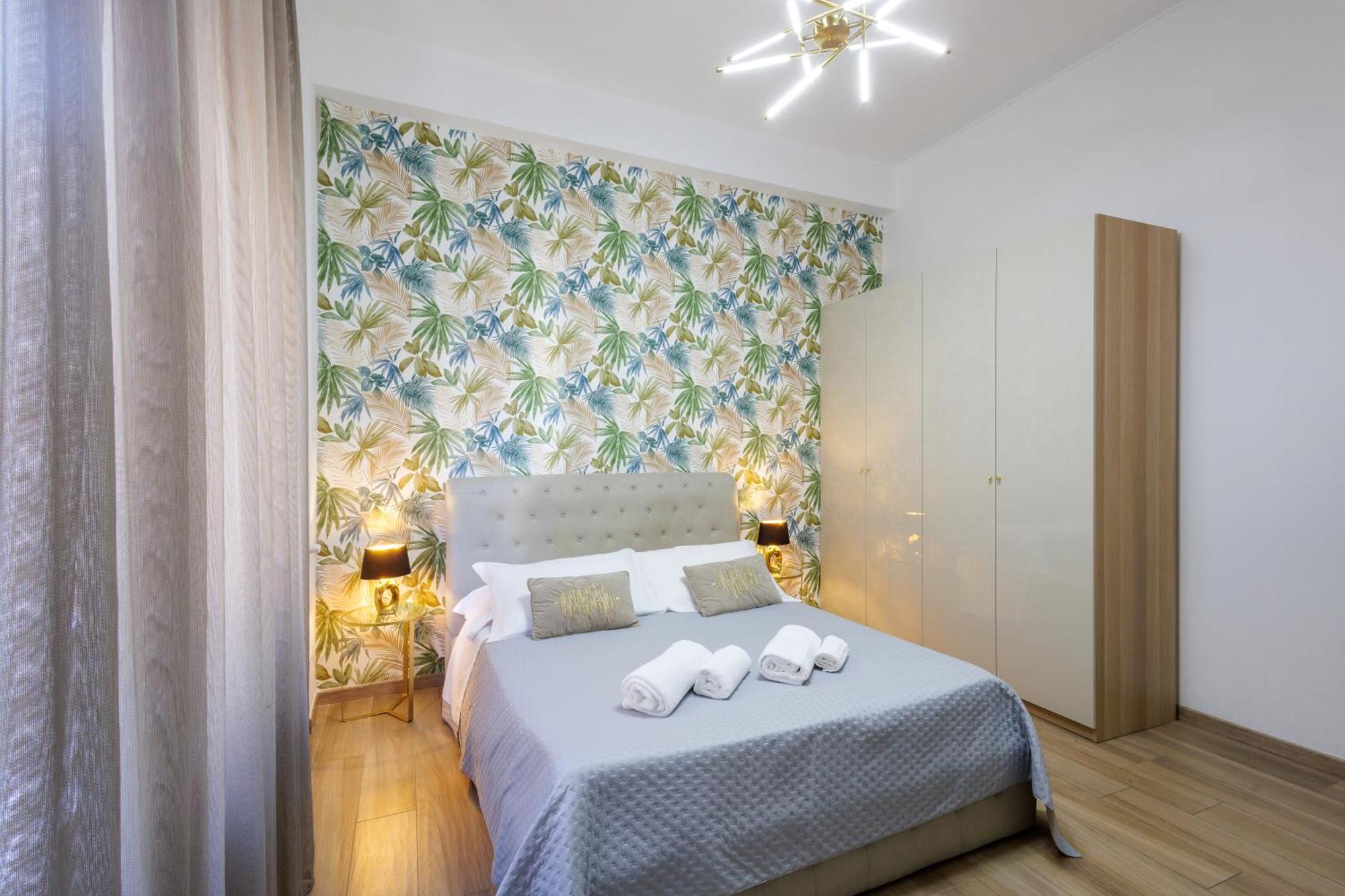 Genoa Lux Apartments With Parking Екстериор снимка